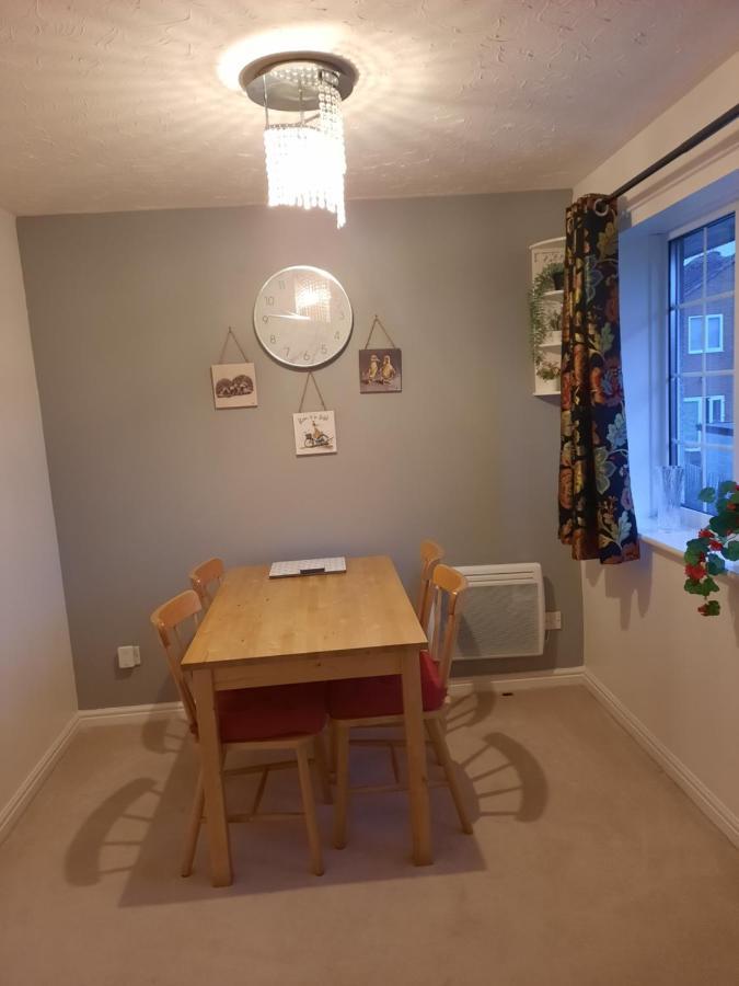 Ferienwohnung Redmire - 2 Bed 1St Floor Flat Overlooking Green Darlington  Exterior foto